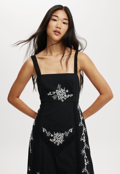 Cotton On - Geri Craftcore Maxi Dress - Black Embroidery