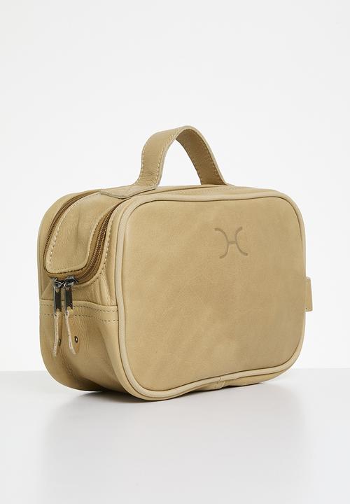 Thandana - Travel Leather toiletry bag - Hazelnut