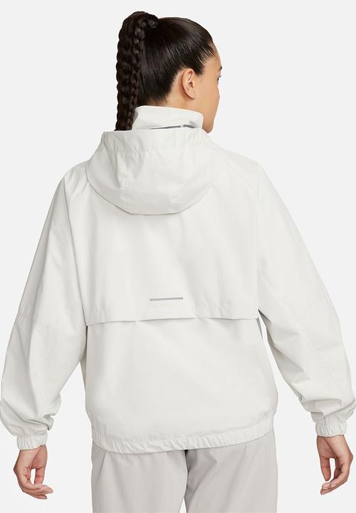 Nike - Nike Womens Swift Jacket - Pale Ivory/Black/Reflective Silv