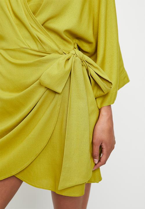 Superbalist - Linen Blend Wrap Mini Dress - Green