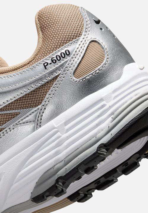 Nike - NIKE P-6000