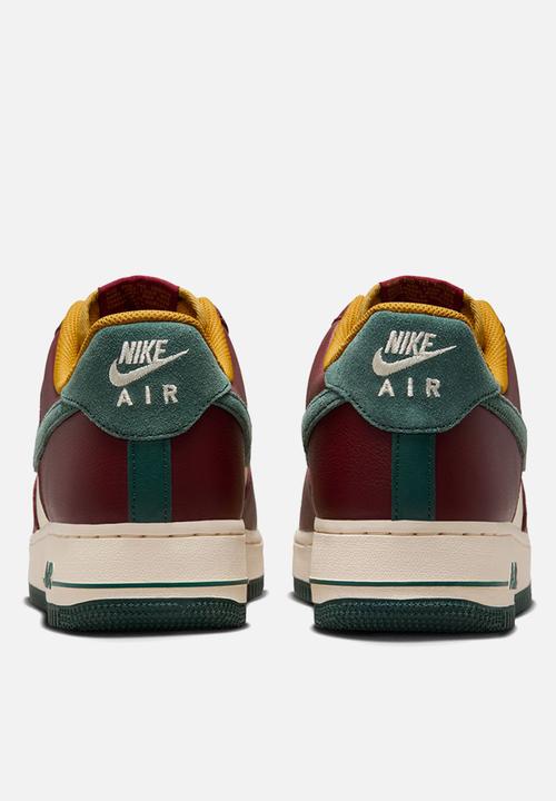 Nike - AIR FORCE 1 ?07 LV8