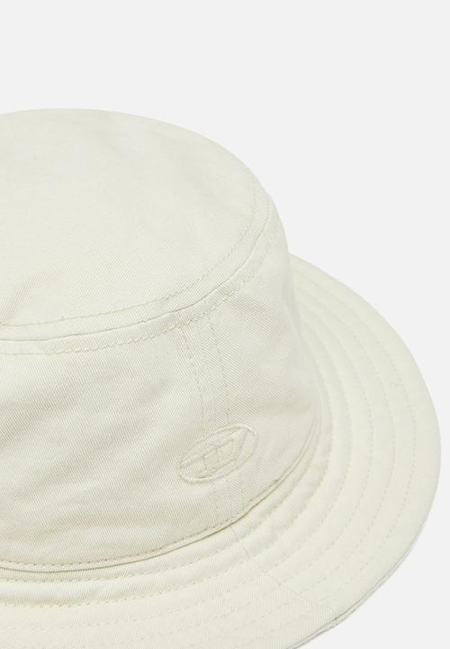Diesel  - C-Fisher-Wash - White