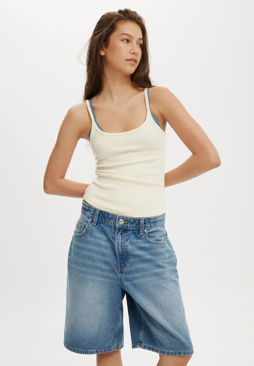 Cotton On - Super Baggy Denim Jort - Blue Haze