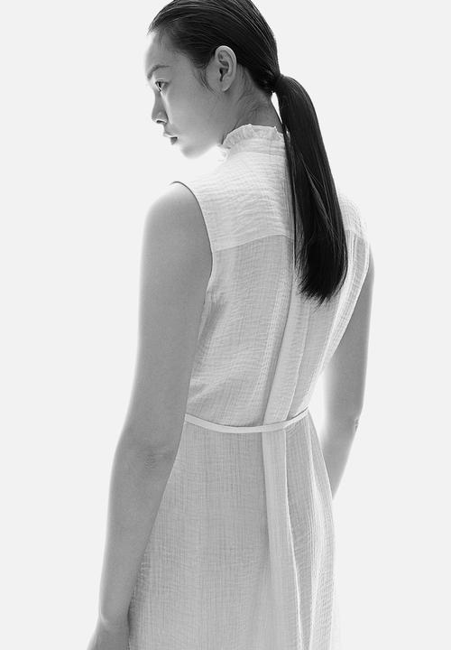 H&M - Frill-trimmed muslin dress - white