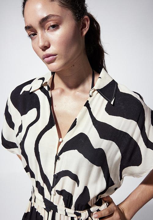 H&M - Tie-belt shirt dress - cream & patterned