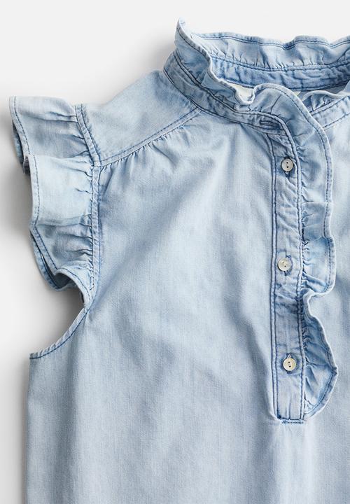 H&M - Flutter-sleeved denim blouse - light denim blue