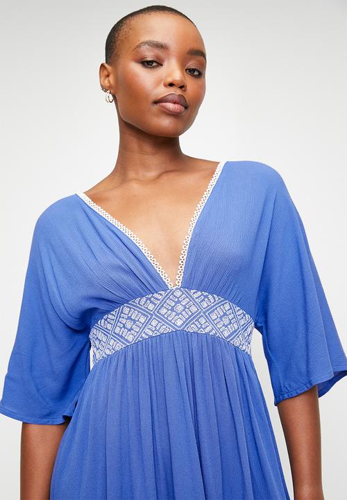 edit - Angel sleeve tunic with embroidery - blue
