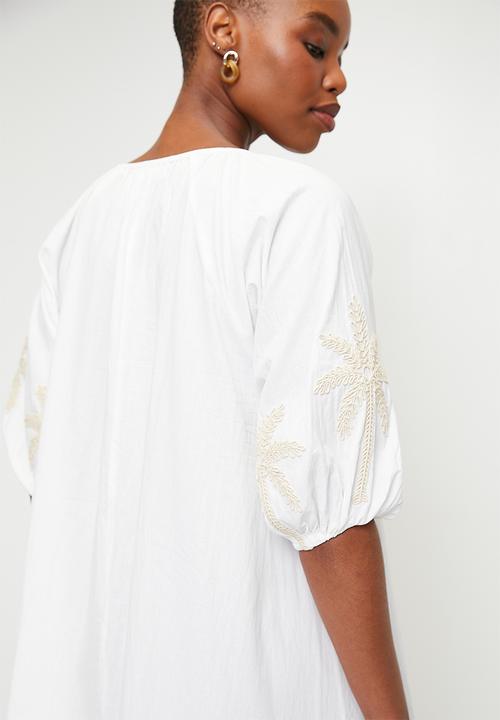 edit - Puff sleeve embroidery dress - white