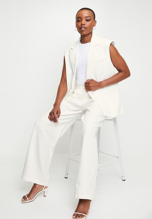 edit - Sleeveless blazer co-ord - milk