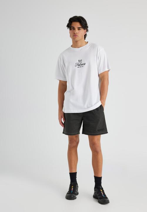 Factorie - Relaxed Fit Graphic T Shirt - Uc White/Tribeca Crest