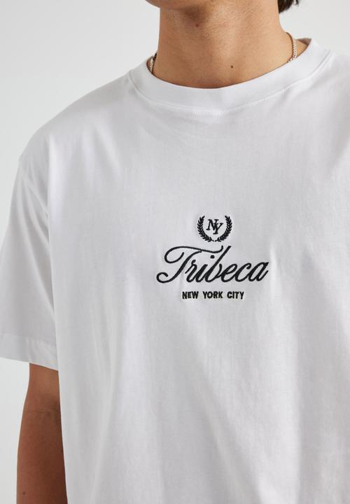 Factorie - Relaxed Fit Graphic T Shirt - Uc White/Tribeca Crest