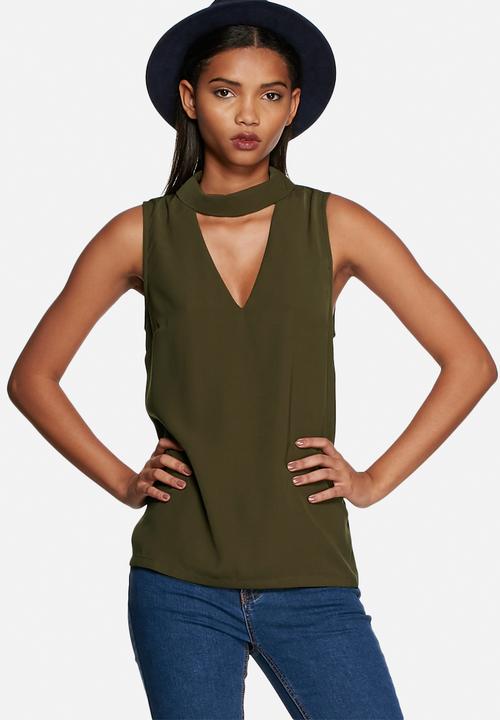 Glamorous - Key hole top