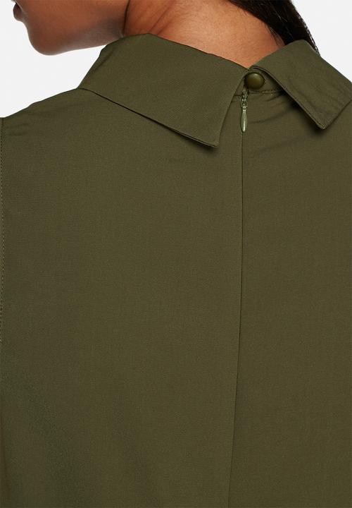Glamorous - Key hole top