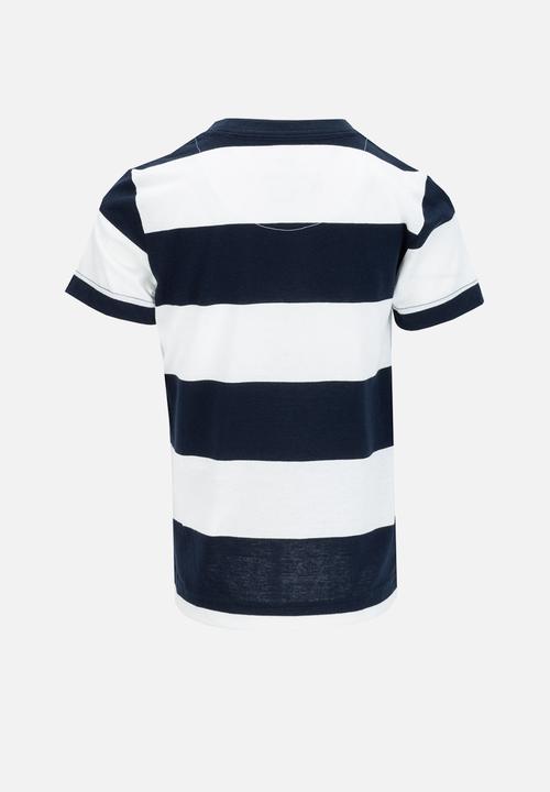 Nike - Nkn club seasonal ss tee - midnight navy