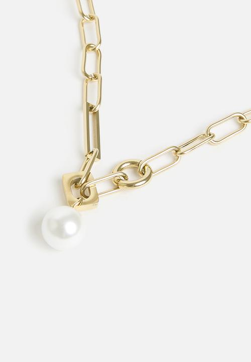 Zoe on Trend - Long link designer necklace with pearl drop - gold