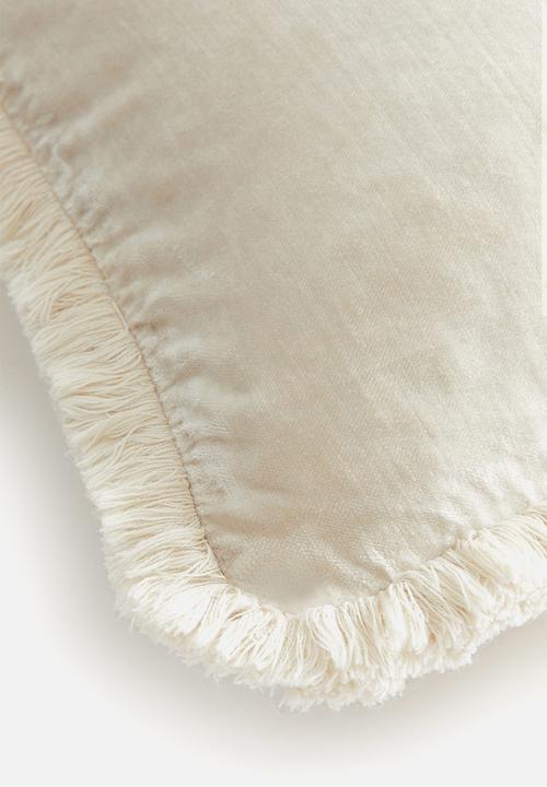 H&M - Fringed velvet cushion cover - beige