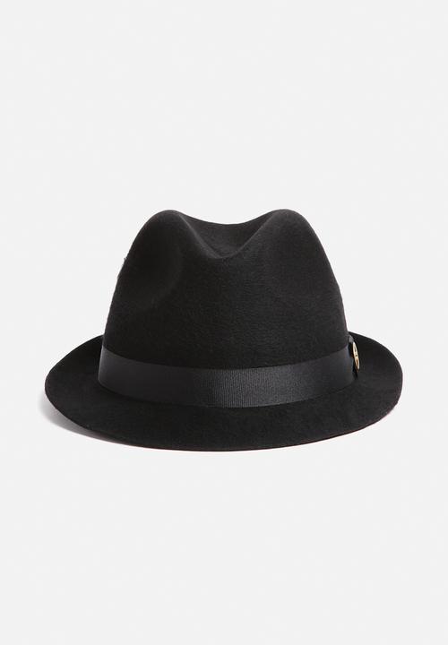 Simon and Mary - Alfredo hat
