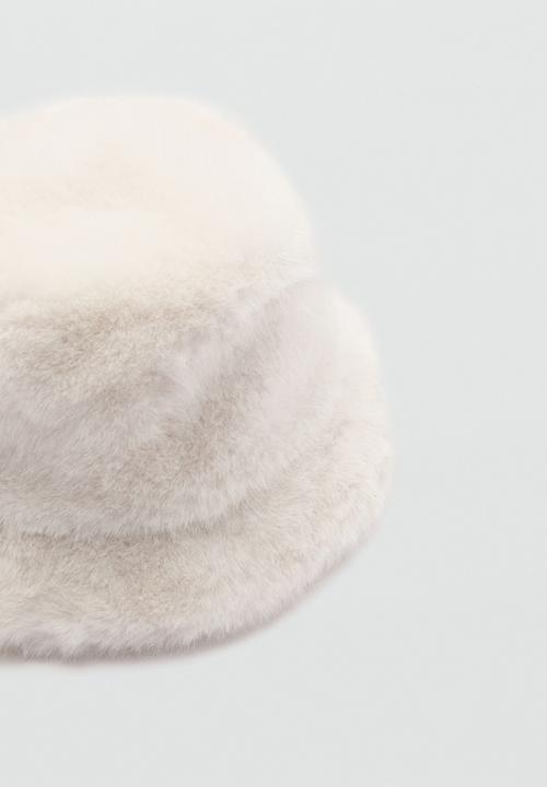 MANGO - Beanie canela - medium brown