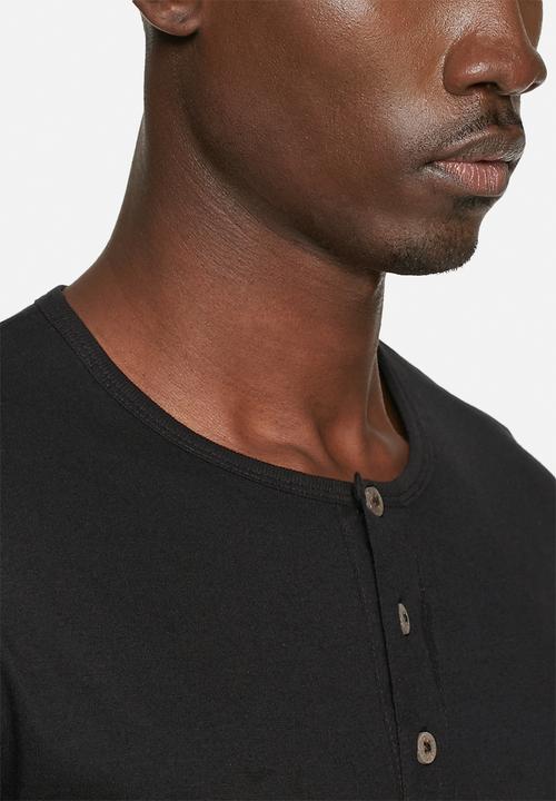 basicthread - Henley tee