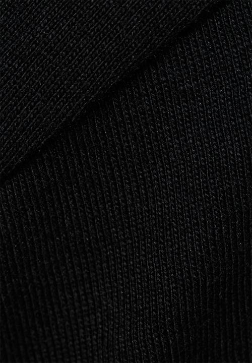 basicthread - Basic scoop neck tee