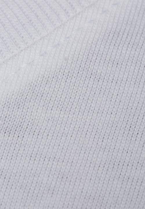basicthread - Basic scoop neck tee