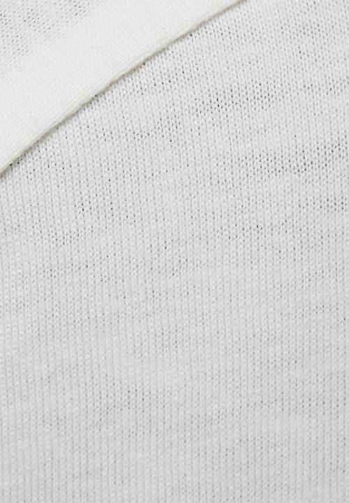 basicthread - Henley tee