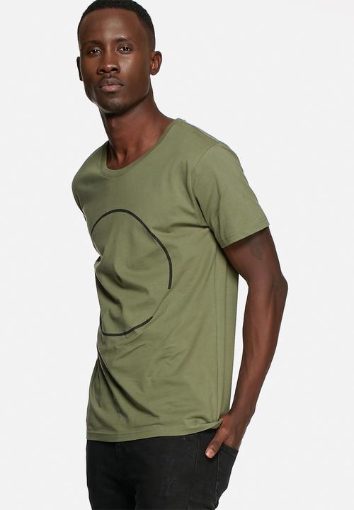 basicthread - Graphic tee