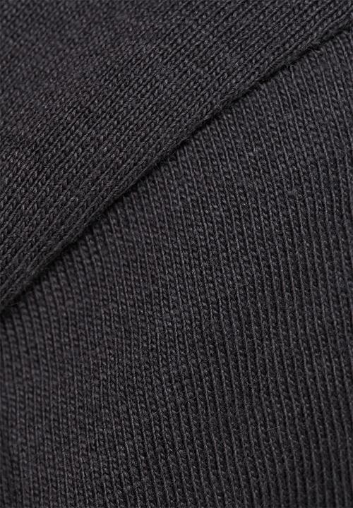 basicthread - Henley tee