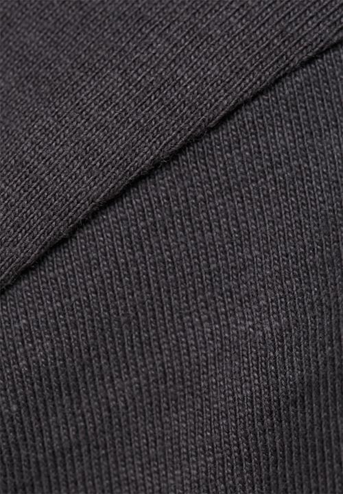 basicthread - Basic crew tee