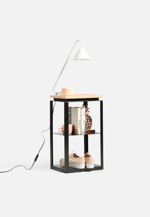 Iltoro - Patsy & Edina side table 