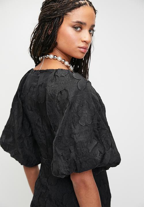 MILLA - Volume sleeve statement maxi dress - black
