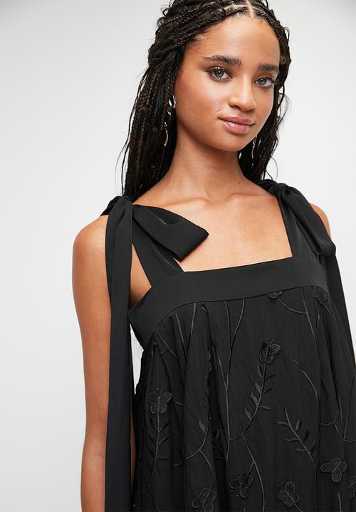 MILLA - Textured midi swing dress with bows - black