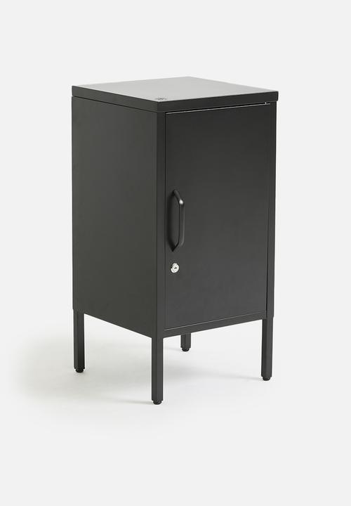 Popstrukt - Sup x Pop -Sugar Cube Side Table- matt black