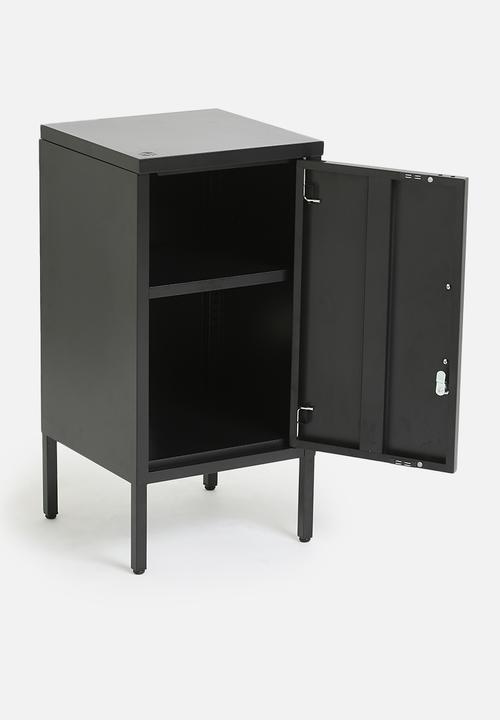 Popstrukt - Sup x Pop -Sugar Cube Side Table- matt black