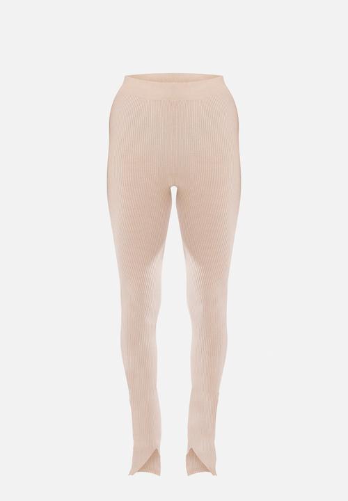 PrettyLittleThing - Knitted Split Hem Flare Trousers - Oatmeal