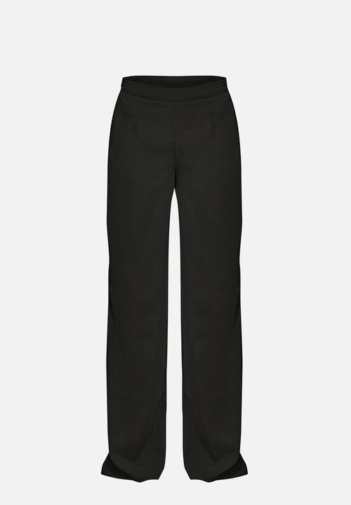 PrettyLittleThing - Chiffon Mid Rise Wide Leg Trousers - Black