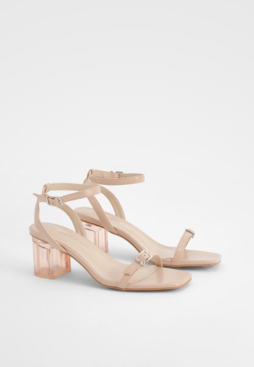 boohoo - Clear Heel Buckle Strap Sandals - natural