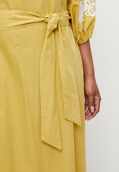 edit - Short sleeve embroidery tunic - yellow