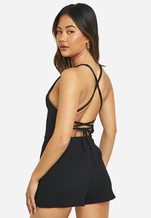 boohoo - Textured Tie Back Flippy Playsuit - Black