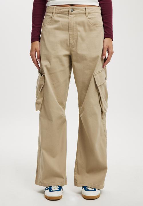 Cotton On - Cody Baggy Cargo Pant - Taupe