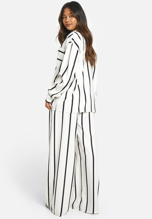 boohoo - Hammered Mono Stripe Wide Leg Trousers - white