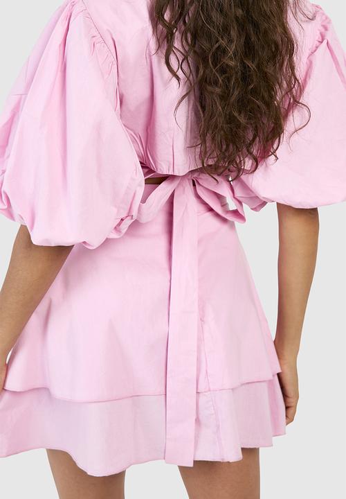 boohoo - Textured Puff Sleeve Mini Dress - Pink