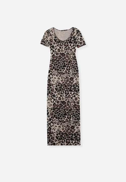 boohoo - Leopard Scoop Neck Short Sleeve Maxi Dress - Multi 