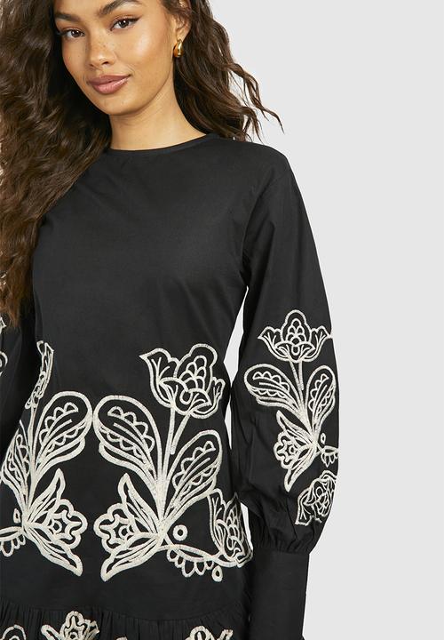 boohoo - Embroidered Poplin Mini Dress - Black