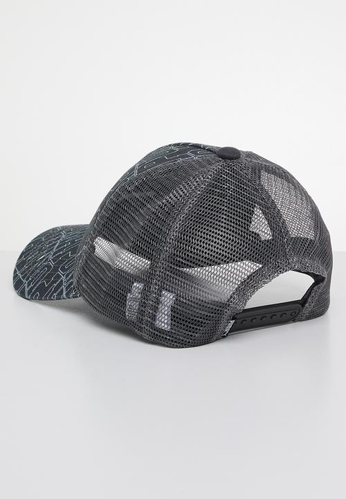 PUMA - ESS AOP Trucker Cap - Galactic Gray