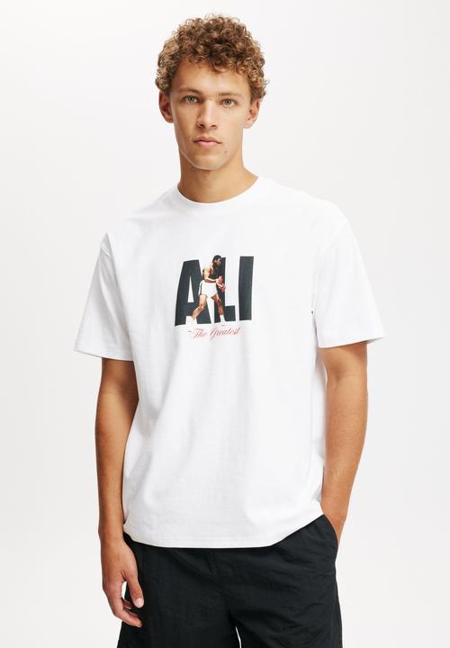Cotton On - Ali loose fit T-shirt - lcn ali white/ali - the greatest