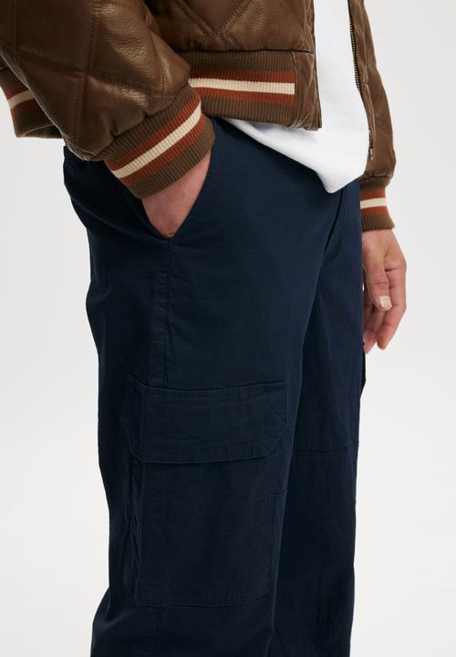 Cotton On - Ripstop jogger - dark navy