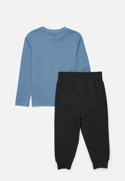Nike - Nkb b nsw club+ badge long sleeve pant - black