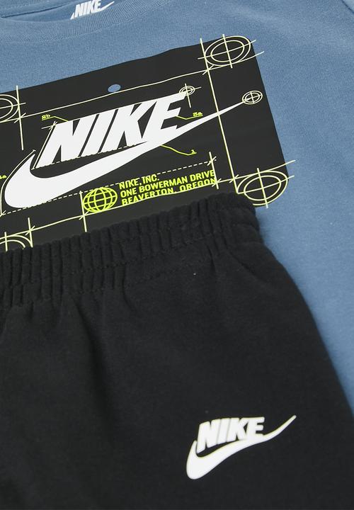 Nike - Nkb b nsw club+ badge long sleeve pant - black